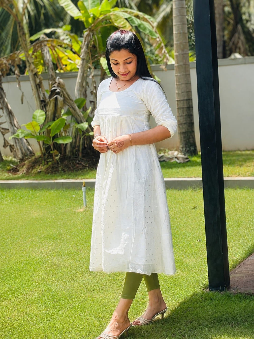 Onam Lily